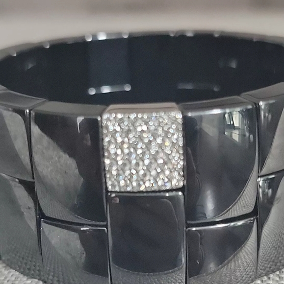 Robert Demeglio black Ceramic stretch Bracelet  whit 1  Diamonds station in 18k - Picture 3 of 4